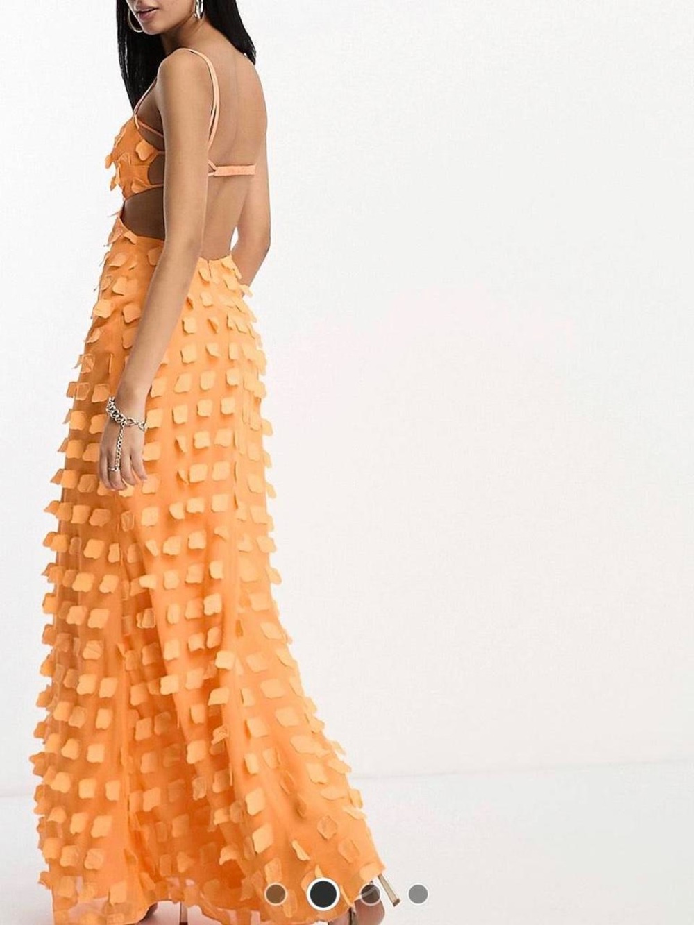 Elegant Peach Appliqué Maxi Dress with Spaghetti Straps - Picture 4 of 10